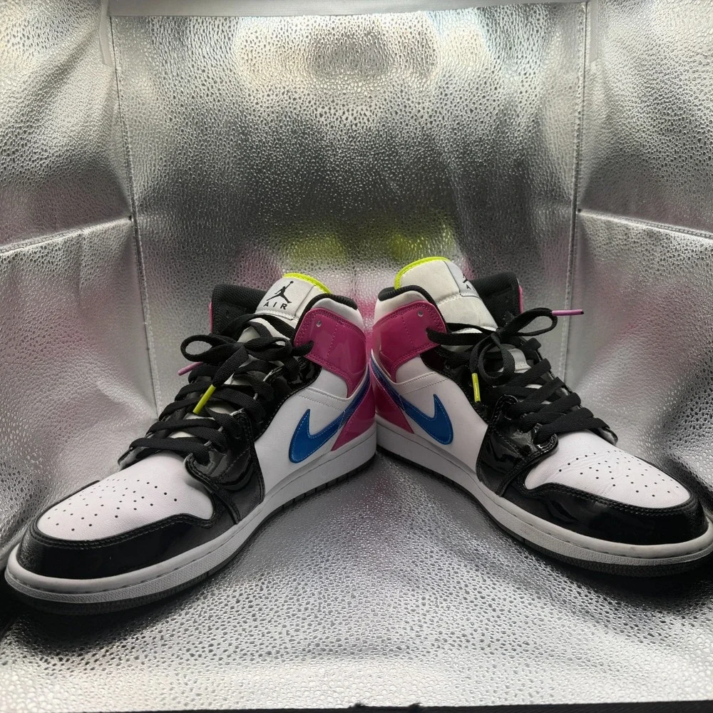 Size‎ 11 Air Jordan 1 SE Mid White Cyber Active Fuchsia Mens Sneakers CZ9834-100